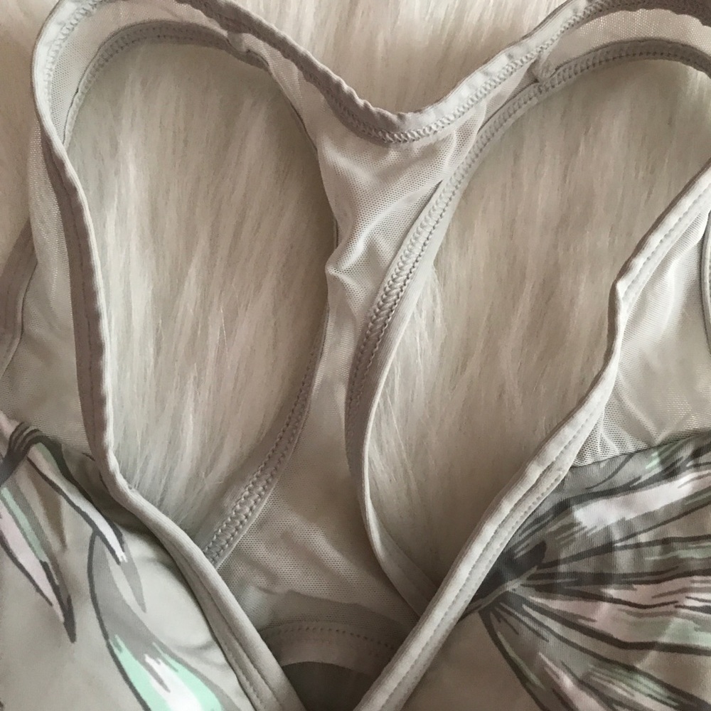 ｖｉｃｔｏｒｉａ'ｓ ｓｅｃｒｅｔ ｐｉｎｋ ｓｐｏｒｔｓ ｂｒａ - Picture 4 of 5